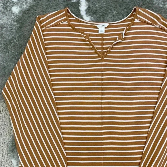 NWT Caslon Split Neck Striped Top - Picture 2 of 13